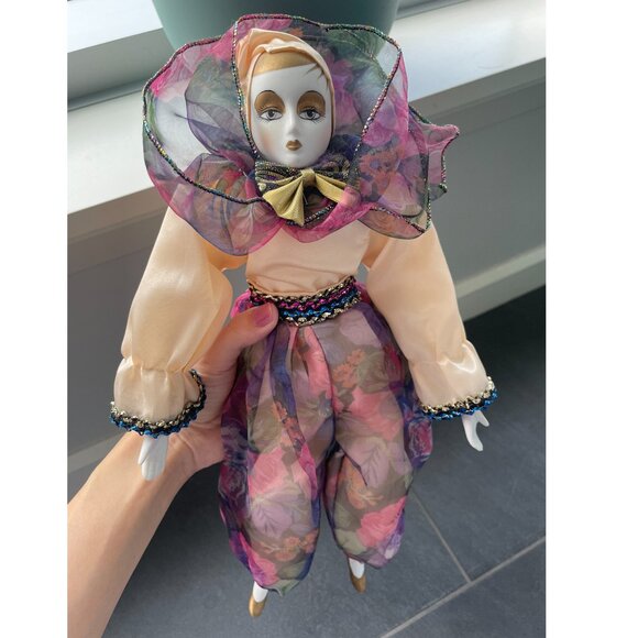 Vintage porcelain Venetian doll - Harlequin - 16 inches- collectible doll - Picture 10 of 12
